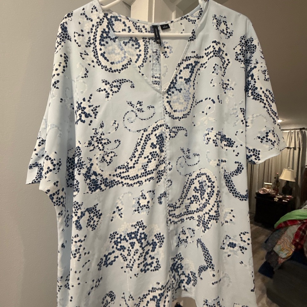 New Directions Blue and White Blouse